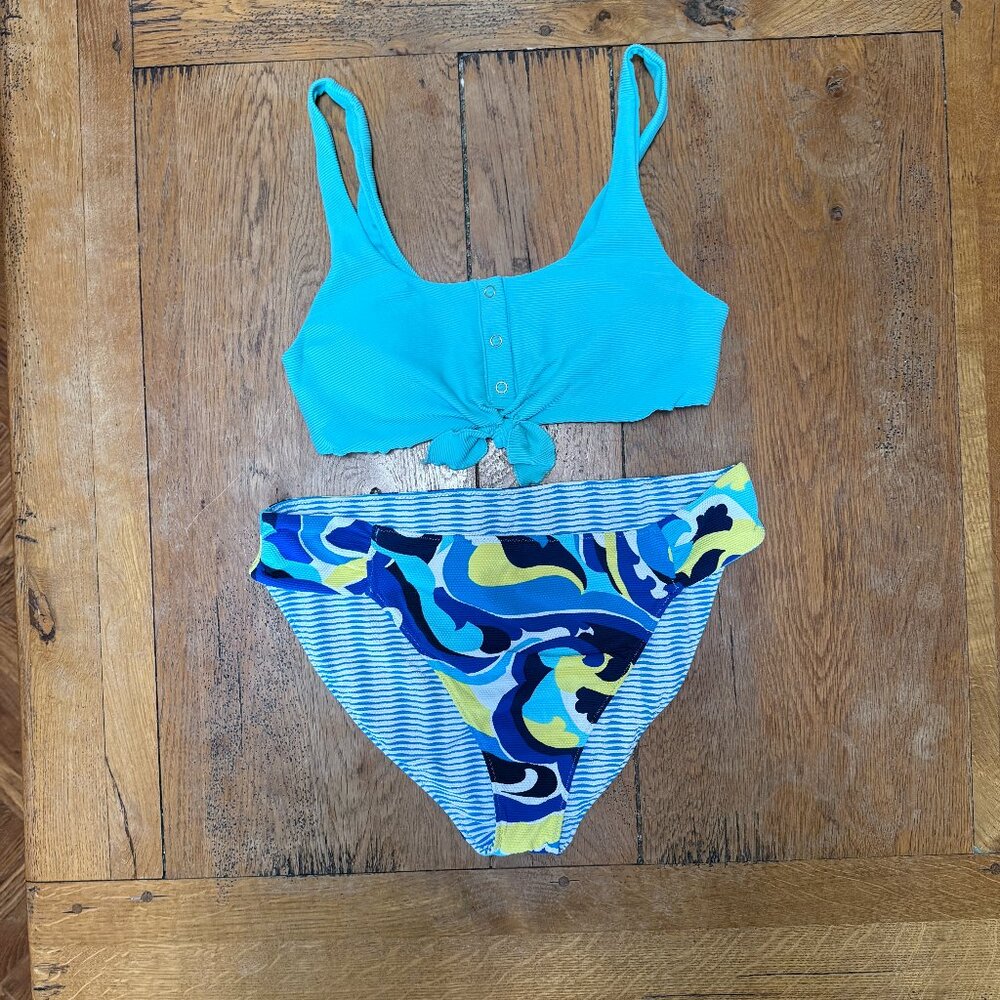 Tommy Bahama bottom XL - Body Glove top XL Bikini Swimsuit